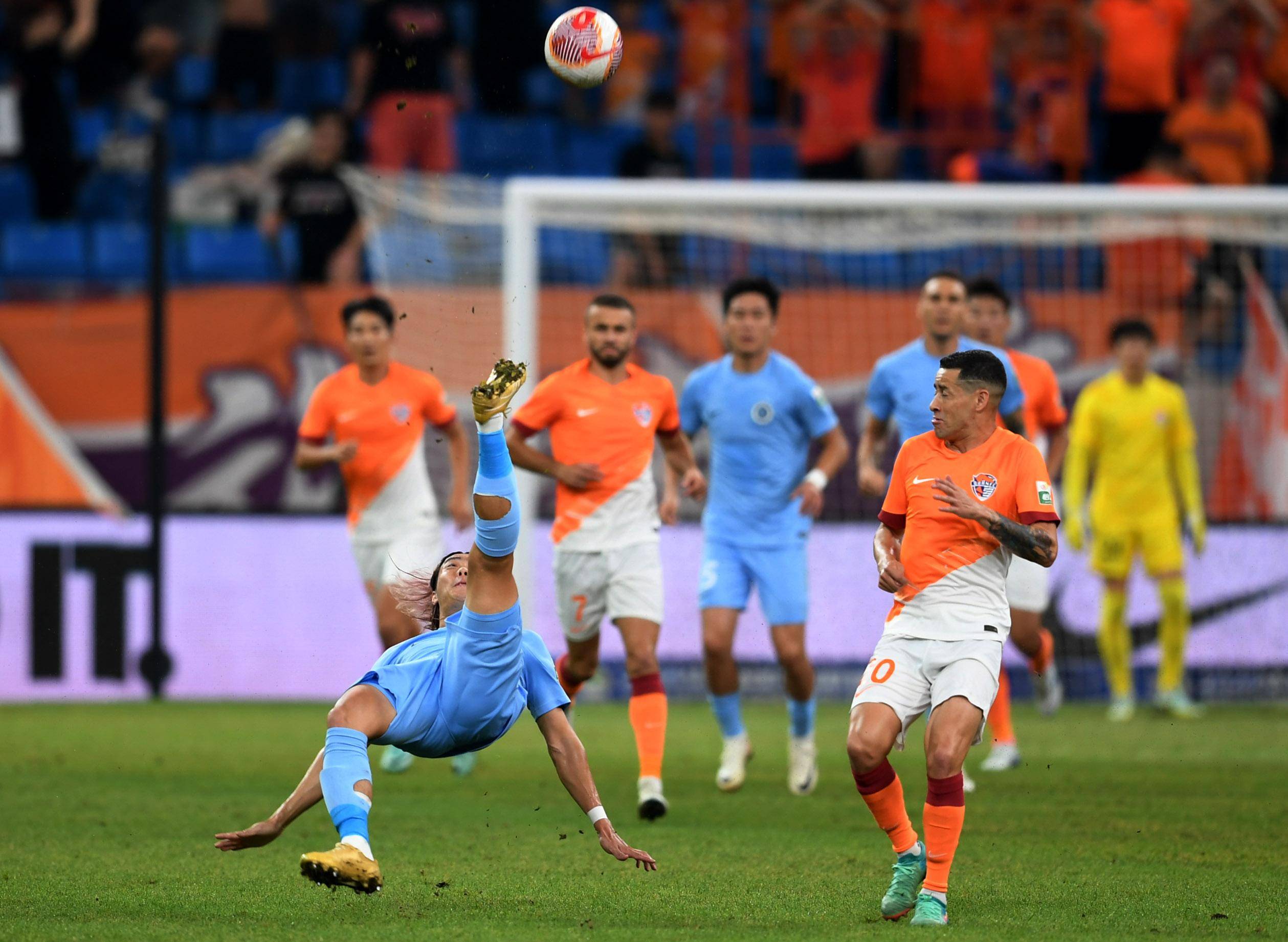 亚历山大：无论投篮能否命中都要赢下比赛 这正是我们今天做的事.